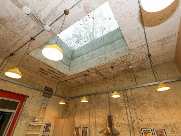 FOTO Od vojarne do top destinacije: Pogledajte kako je ratni bunker postao dom za odmor