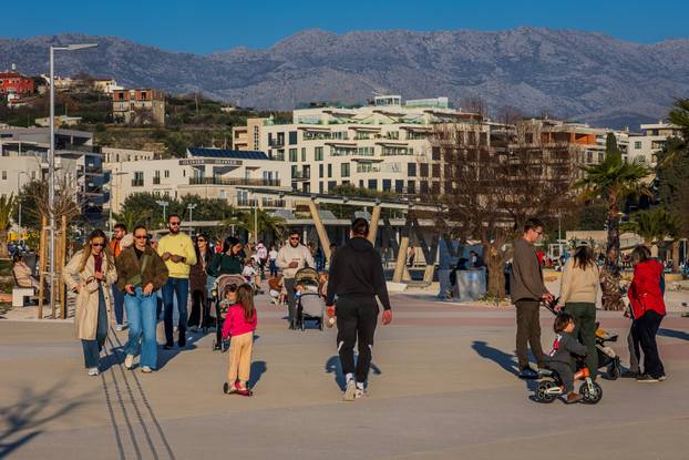 Split: Proljetno poslijepodne na Žnjanu