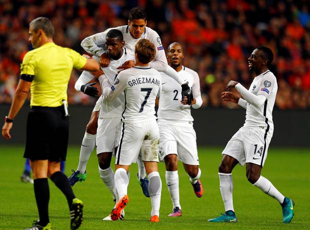 Football Soccer - Netherlands v France - World Cup 2018 Qualifier