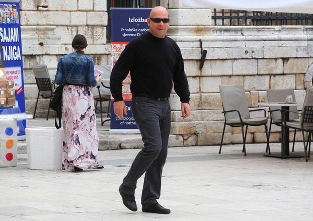 Zadar: Zoran Jelenkovi? u šetnji gradom pozdravljao se sa sugra?anima