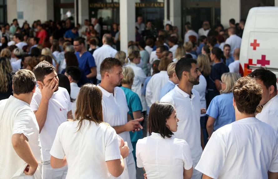 Kujundžić obećao: Dugovanja ćemo riješiti na razini županija