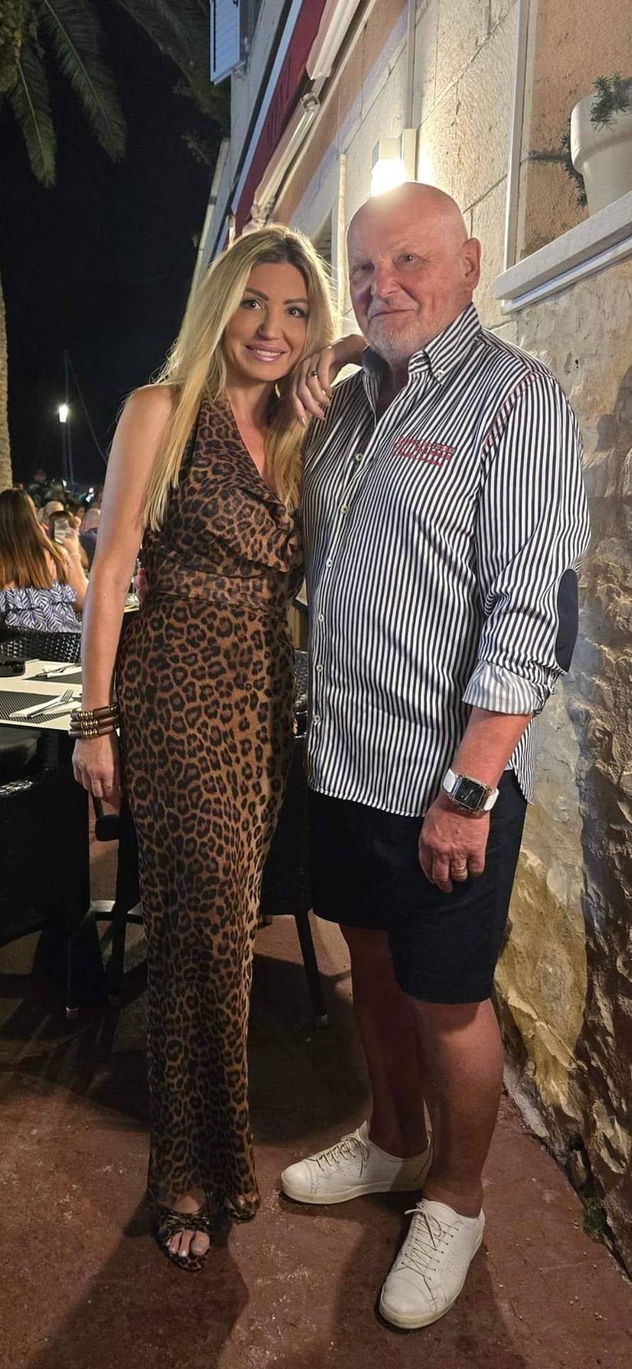 Blanka i Zlatko Mateša slavili su Badnjak uz druženje i finu kapljicu: 'Predivni blagdani'