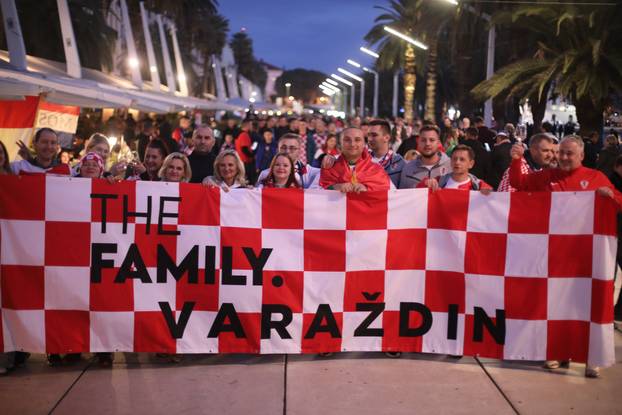 Split: Na Rivi se okupljaju navijači Hrvatske i Portugala