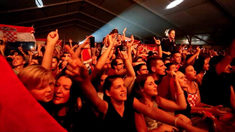 Mladi iz sveg glasa pjevali uz Thompsona na 30. Danima piva