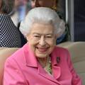 Kraljica Elizabeta II. unatoč poteškoćama s kretanjem otišla je u godišnji posjet Škotskoj