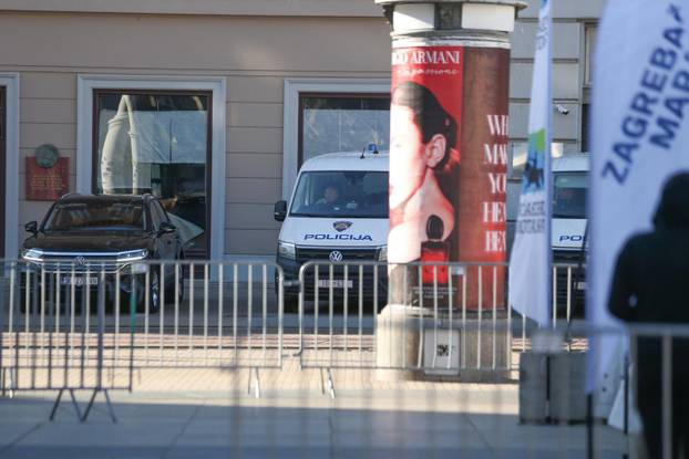 Zagreb: Policija osigurava centar grada uoči utakmice između Hrvatske i Škotske