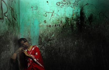 Stravična sudbina mladih djevojaka u Bangladešu