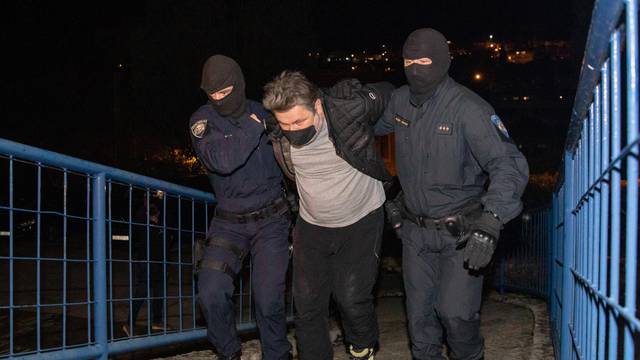 Dubrovnik: Privođenje člana skupine osumnjičenog za krijumčarenje kokaina
