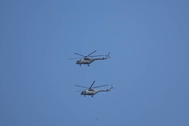 Zagreb: Prelet helikoptera tijekom svečanog obilježavanja 30. obljetnice VRO Oluja