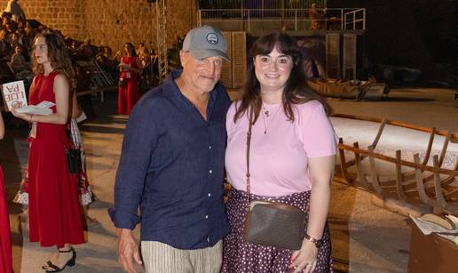 Woody Harrelson u Hrvatskoj: Gledao predstavu u kojoj igraju Goran Višnjić i Zrinka Cvitešić...