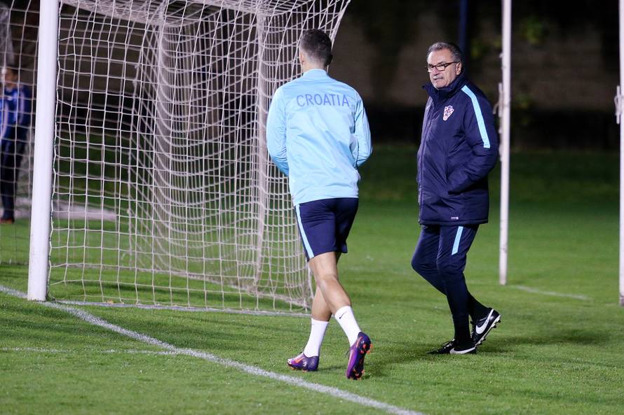 Kapetan-povratnik predvodio je trening, trojica na poštedi