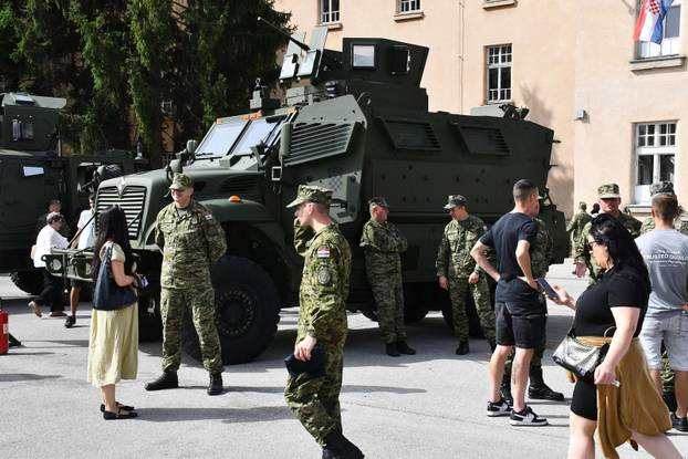 Požega: Svečana prisega ročnika na temeljnom vojnom osposobljavanju