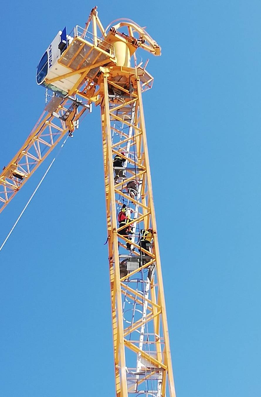 'Stavio sam ga na leđa i polako silazio, bio je u teškom šoku'