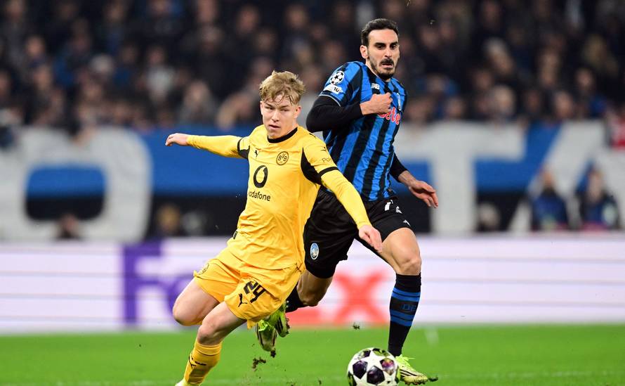 UEFA Champions League - Play Off - Second Leg - Atalanta v Borussia Dortmund