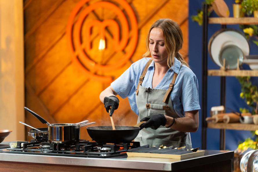 Ruže je ostavila u 'Savršenom', sad ide po pregaču: Savannah večeras stiže u 'MasterChef!'