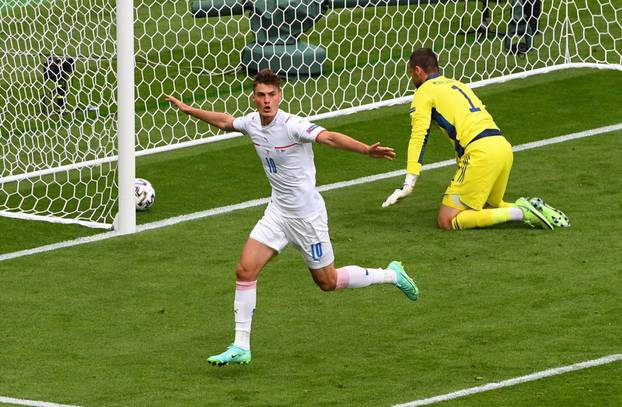 Euro 2020 - Group D - Scotland v Czech Republic