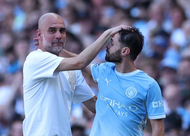 Premier League - Manchester City v Aston Villa
