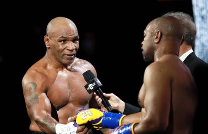 Tyson se emotivno oprostio od Foremana: Bio je jedini čovjek protiv kojeg nije htio boksati