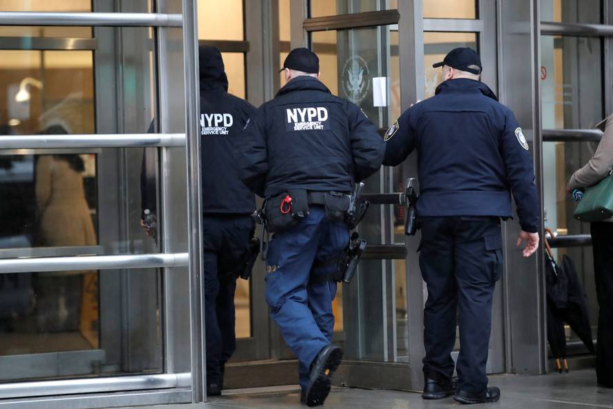 Police enter the Brooklyn Federal Courthouse ahead of start of the trial of Joaquin Guzman, the Mexican drug lord known as "El Chapo," in New York