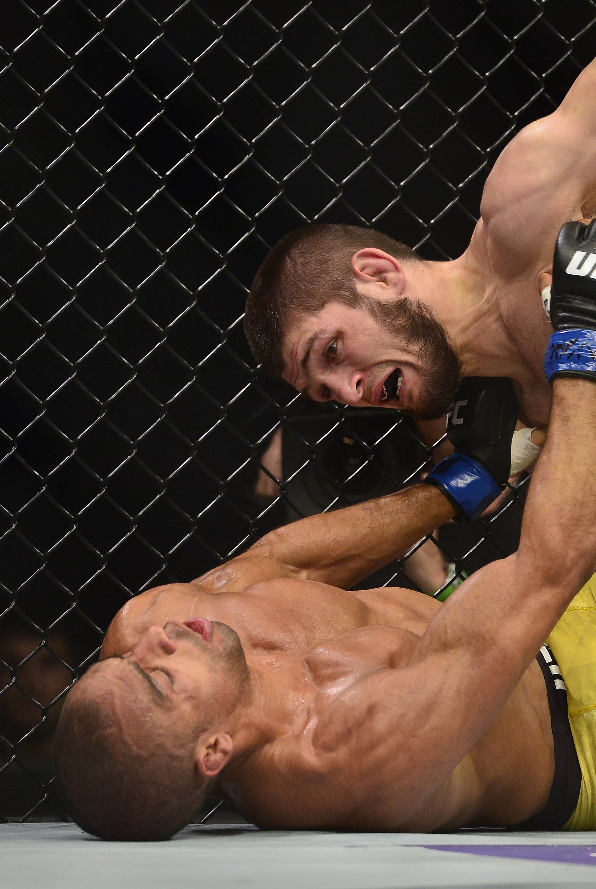 MMA: UFC 219-Nurmagmedov vs Barboza