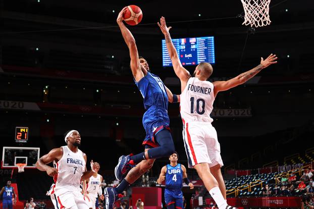 Basketball - Men - Group A - France v United States