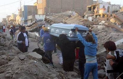 Peru: U snažnom potresu 510 osoba izgubilo život