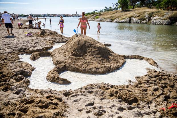11. Festival pijeska na Kraljičinoj plaži u Ninu