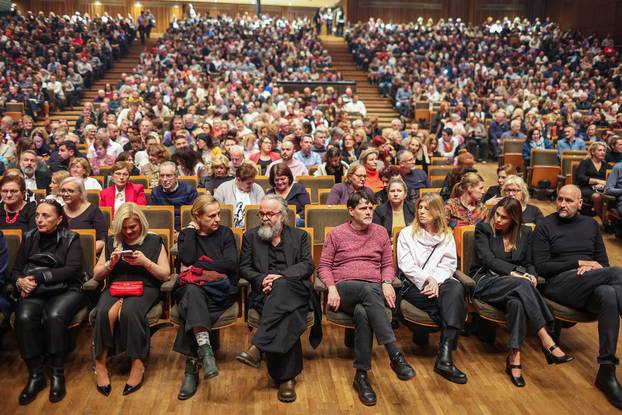 Koncert Amire Medunjanin u Lisinskom