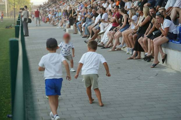 FOTO Kultni navijački klub je otvorio stadion kraj Varaždina! Pogledajte novu 'BumbArenu'