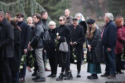 FOTO Posljednji ispraćaj Patrika Cvetka na Mirogoju, oprostili se uz pjesmu 'Vjerujem u anđele'