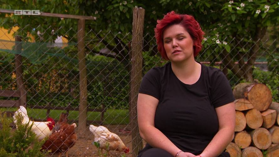 Podbadanje Višnjice i Mare zasjenilo Antonijina jela: 'Kupus salata je bila kao za praščiće'