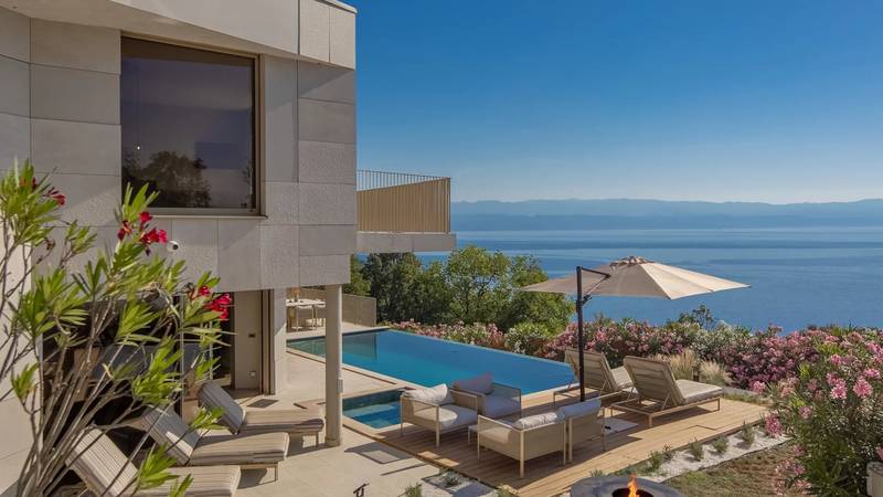 Puca pogled od 2 milijuna eura! Ova mediteranska krasotica u Opatiji nudi pravi luksuz i mir