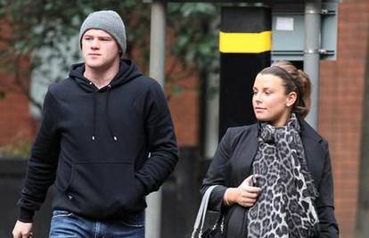 Coleen Rooney: Wayne je plakao kao beba na porodu