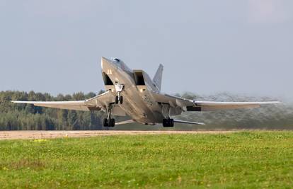 Rusija je poslala 2 bombardera u bjeloruski zračni prostor