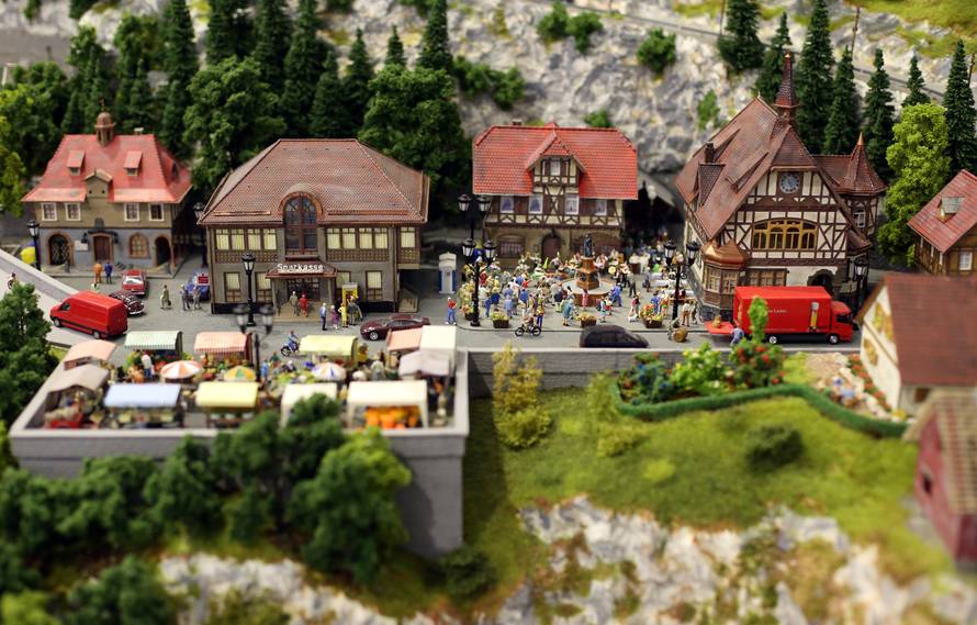Backo Mini Express