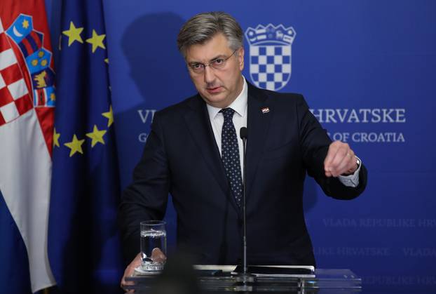 Zagreb: Andrej Plenković smjenio ministra Filipovića