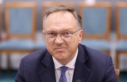 Sopta ima 37.000 razloga da ne ode sam iz Jadrolinije. Njihovo očitovanje je još uvijek tajno