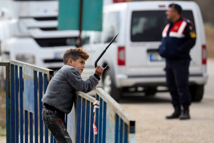 Migranti na graničnom prijelazu Pazarkule između Turske i Grčke