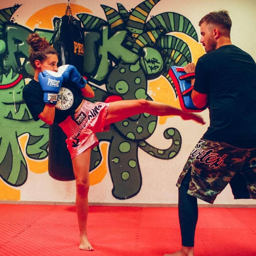 Elizabeta Brodić: 'Dečko nije ljubomoran na tuđe poljupce'