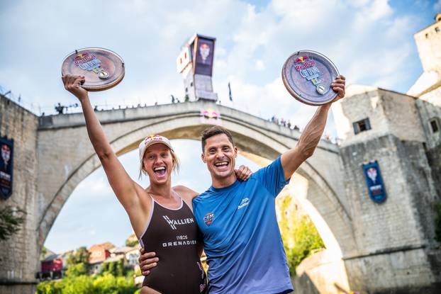 Rhiannan Iffland, Constantin Popovici