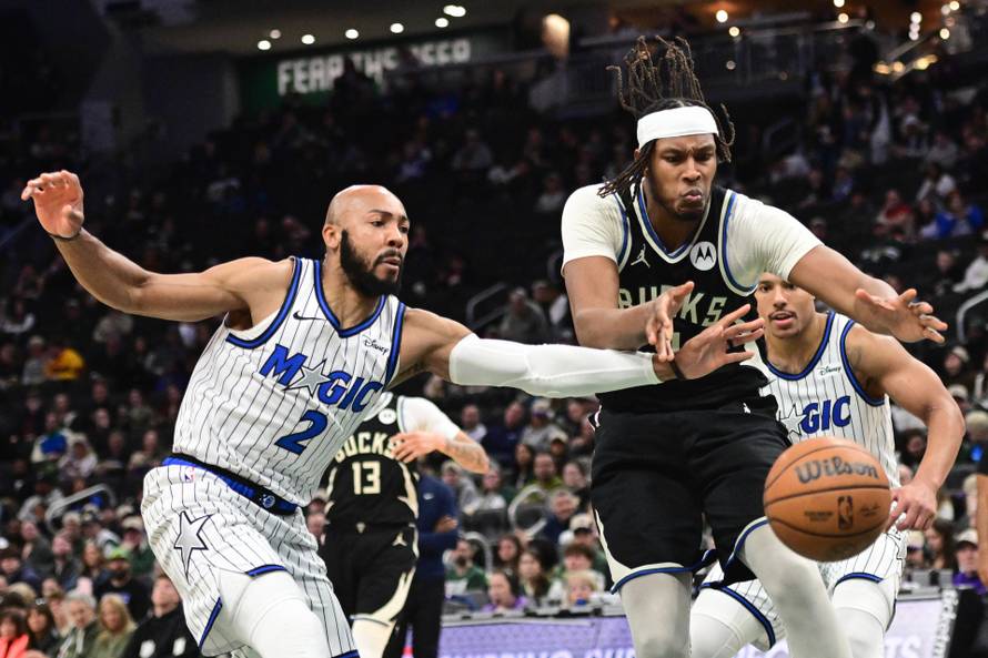 NBA: Orlando Magic at Milwaukee Bucks
