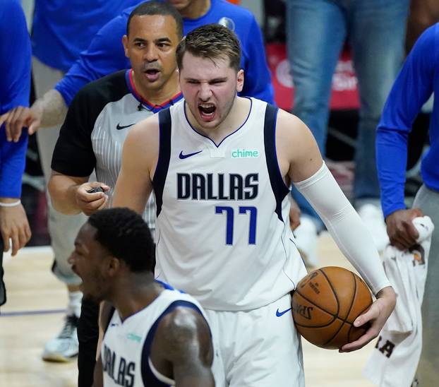 NBA: Playoffs-Dallas Mavericks at Los Angeles Clippers