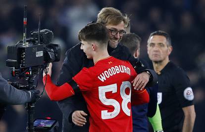 Ben Woodburn srušio je rekord Owena: Liverpool slomio Leeds