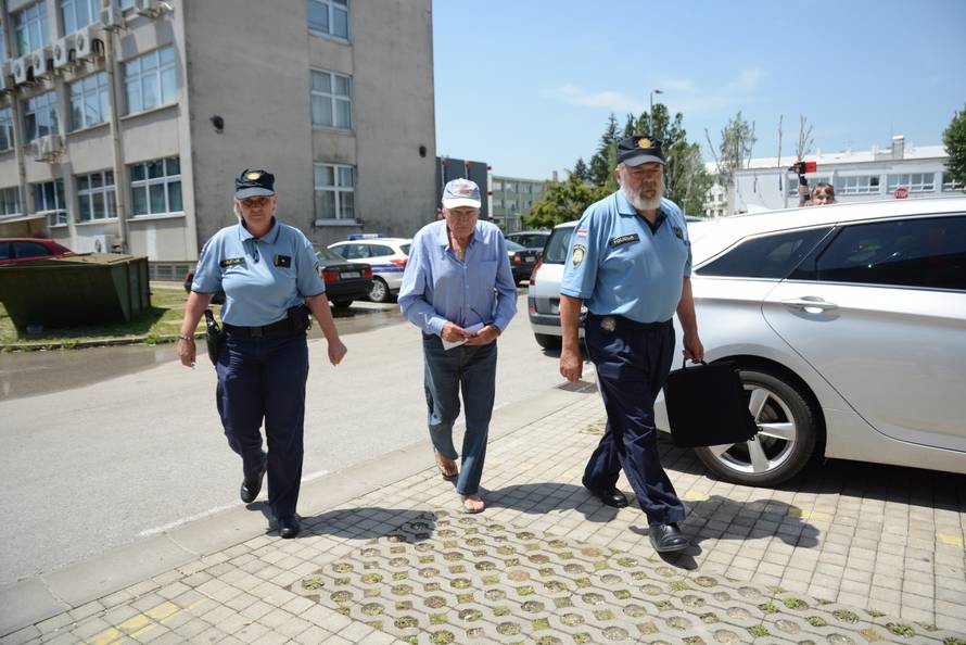 Koprivnica: PrivoÄenje vozaÄa koji je automobilom naletio na dvoje djece