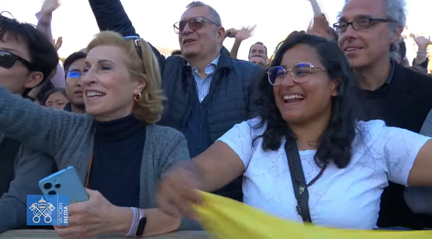 Izabrali su novog papu: Veliko slavlje na Trgu svetog Petra