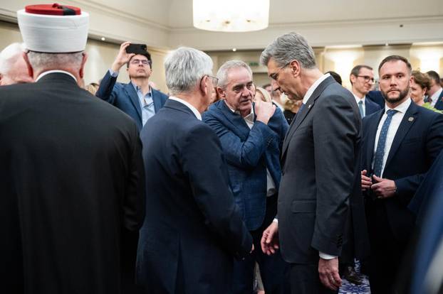 Zagreb: Zoran Milanović i Andrej Plenković na obilježavanju 110. obljetnice priznanja ravnopravnosti islama