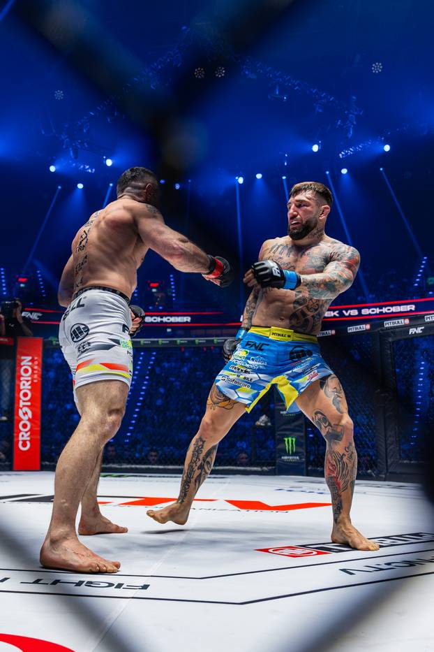 FOTO FNC ljepotice su zavladale Münchenom: Meri Goldašić, Valentina Miletić, ring djevojke