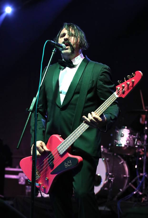 Koncert grupe Let 3 u Martinska kod Šibenika  