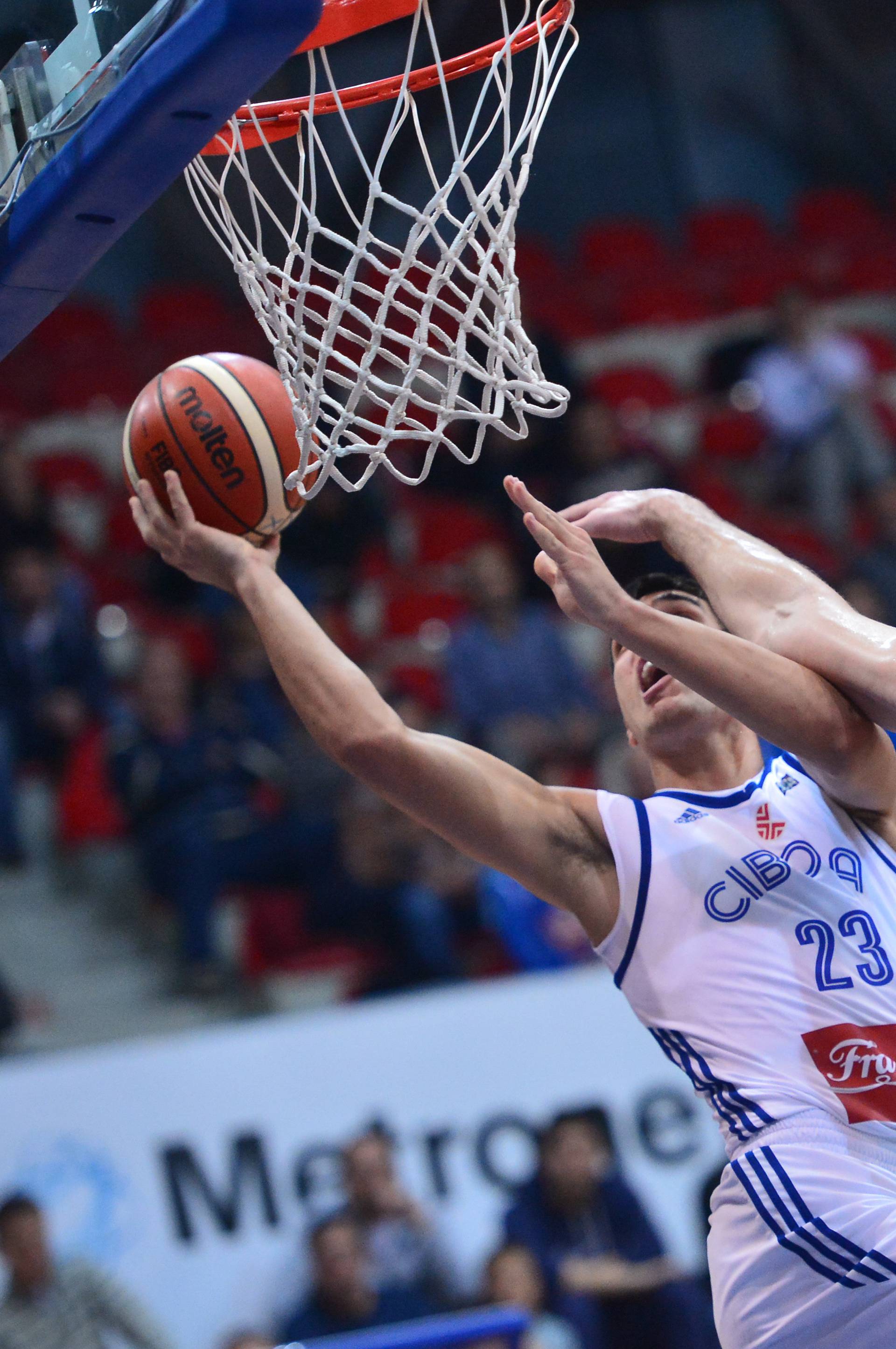 Cibona je imala šut za pobjedu, Johnson tražio loptu i - fulao...