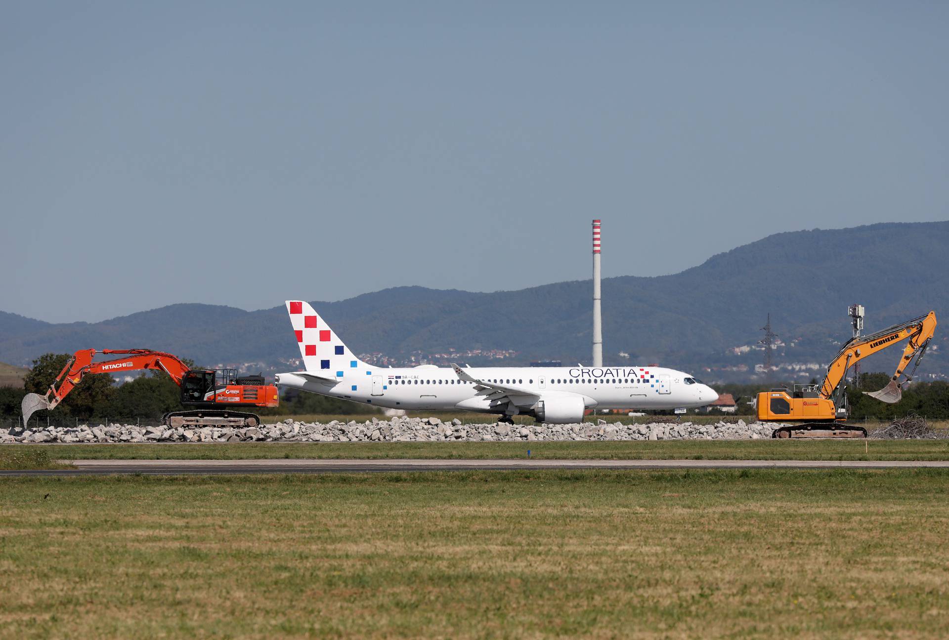 Zagreb: Slijetanje Airbusa A220, novog zrakoplova Croatia Airlinesa